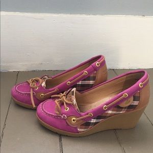 Sperry heels